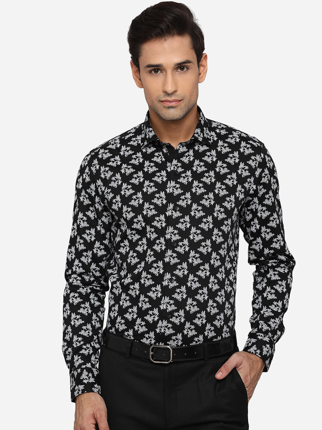 Buy JB STUDIO Men Black Slim Fit Floral Opaque Printed Cotton Formal