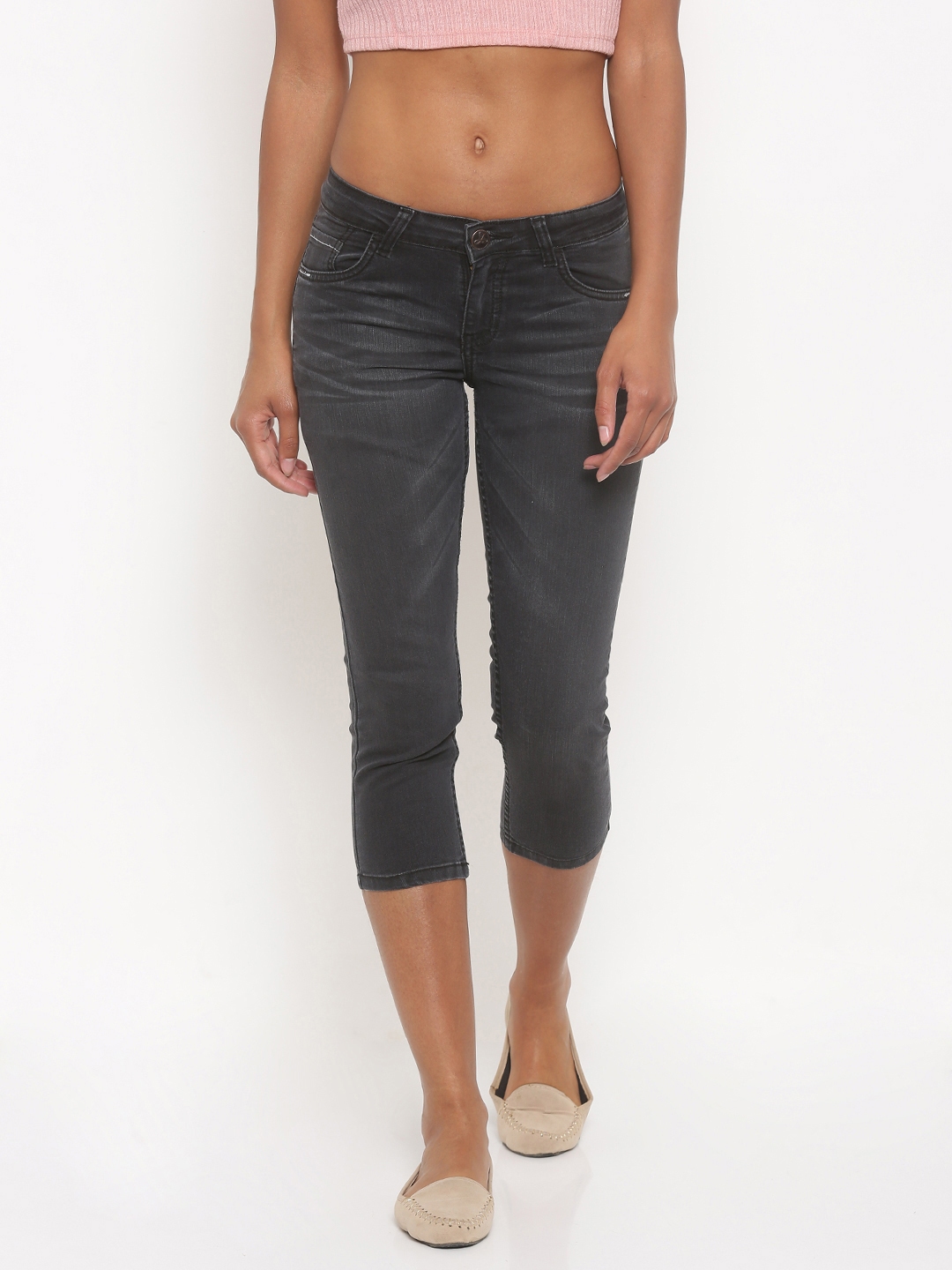 black denim capris