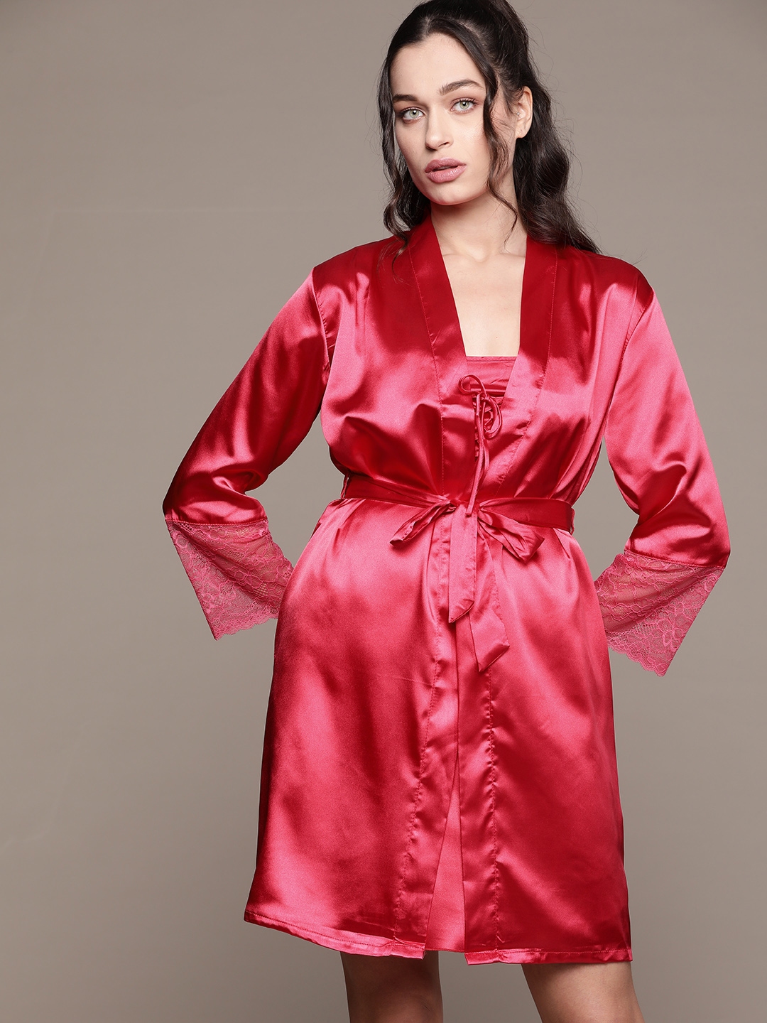 urbanic robe