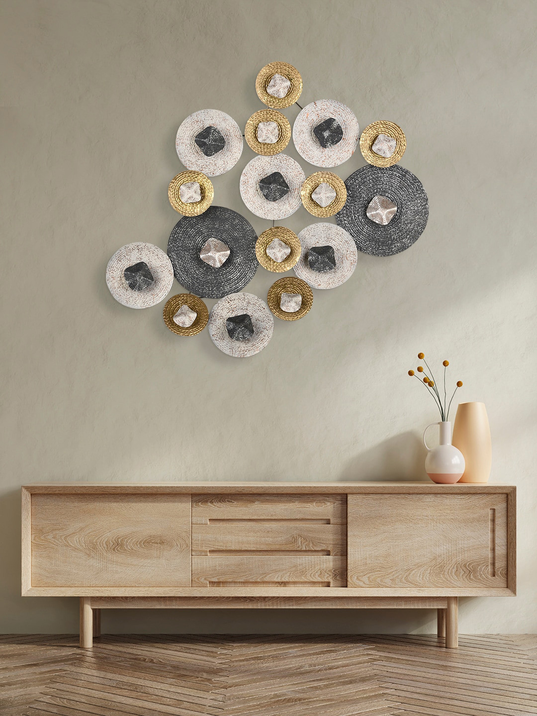 Buy Green Girgit Gold Toned & Silver Toned Metal Wall Dcor Wall Decor