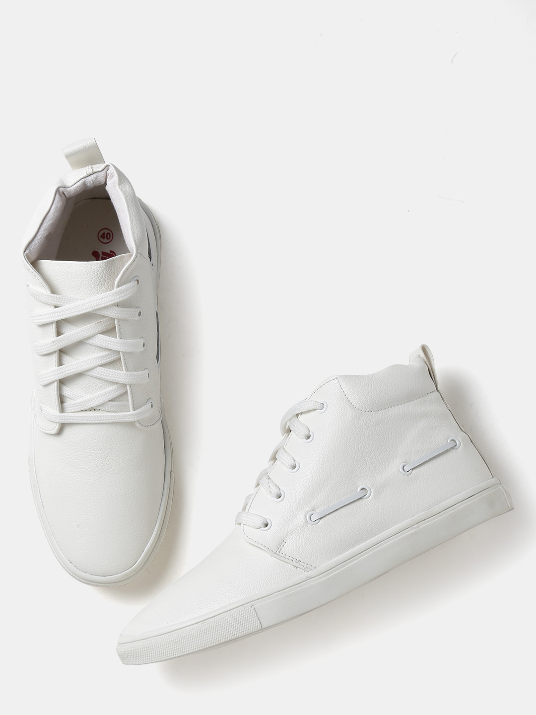 roadster men white solid sneakers