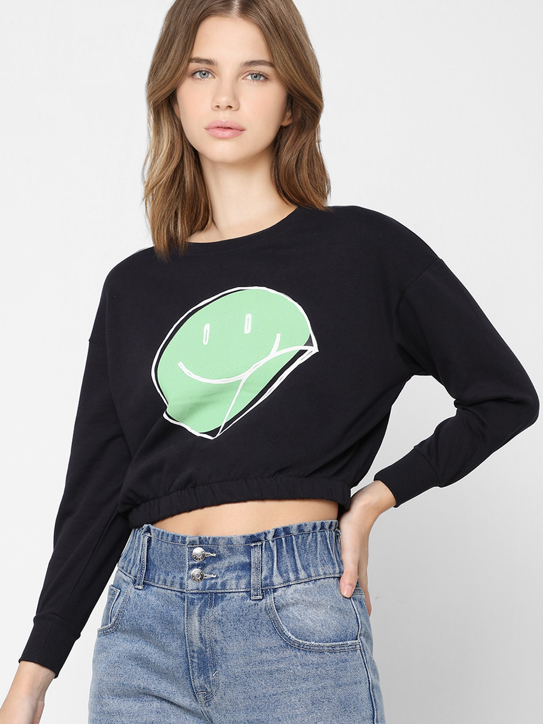 Buy ONLY Women Black & Green Pure Cotton Printed Crop Sweatshirt