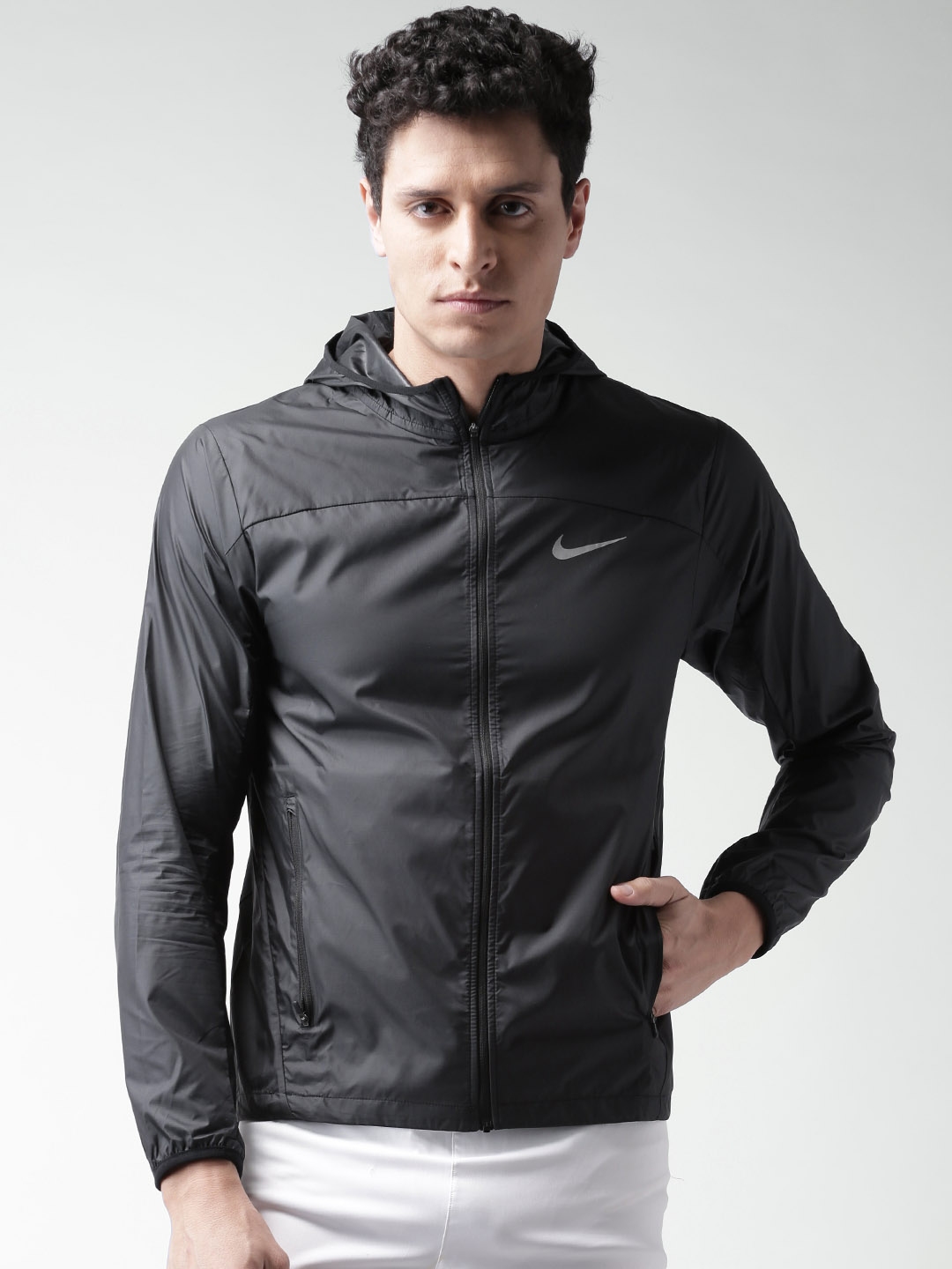 nike run shield