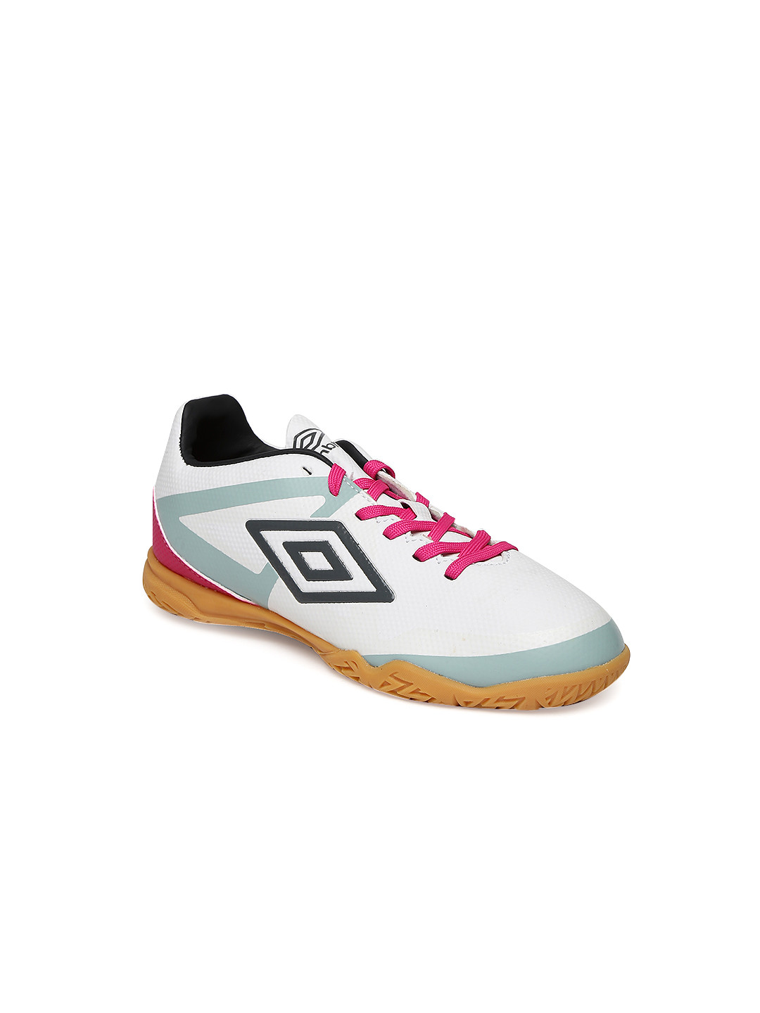 umbro indoor shoes