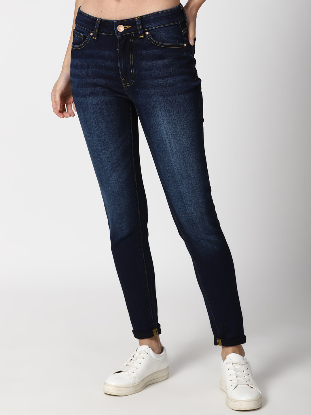 Buy FOREVER 21 Women Navy Blue Skinny Fit Light Fade Stretchable Jeans