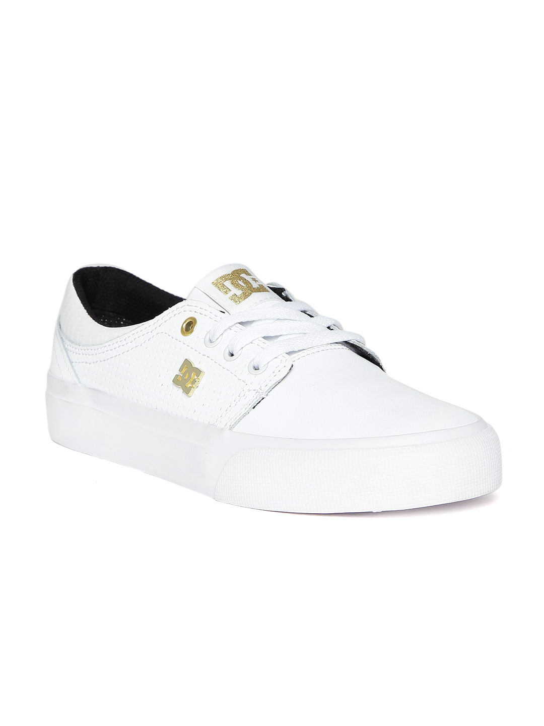 dc casual shoes