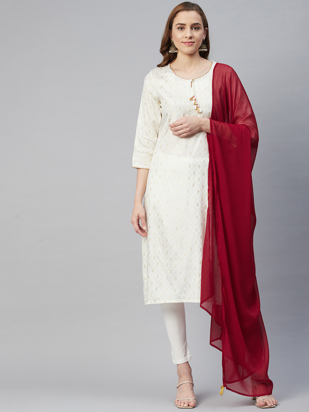 Rangriti white- green low range kurta