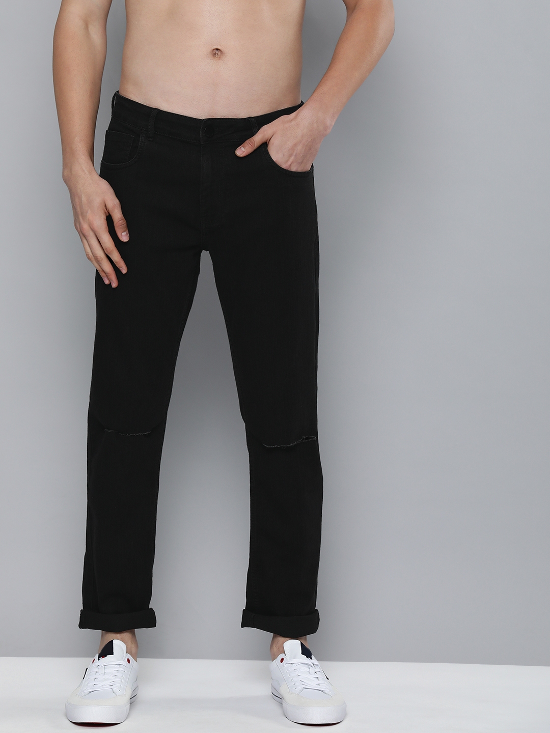 black stretchable jeans