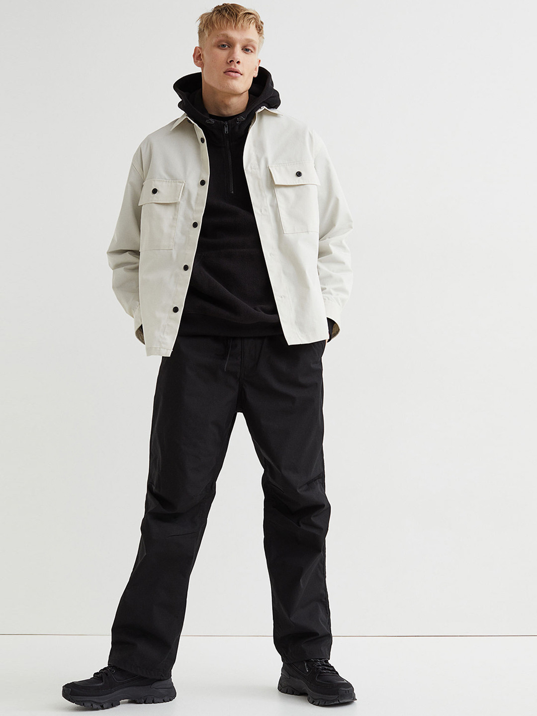 Buy H&M Men Black Relaxed Fit Joggers Trousers for Men 15976776 Myntra