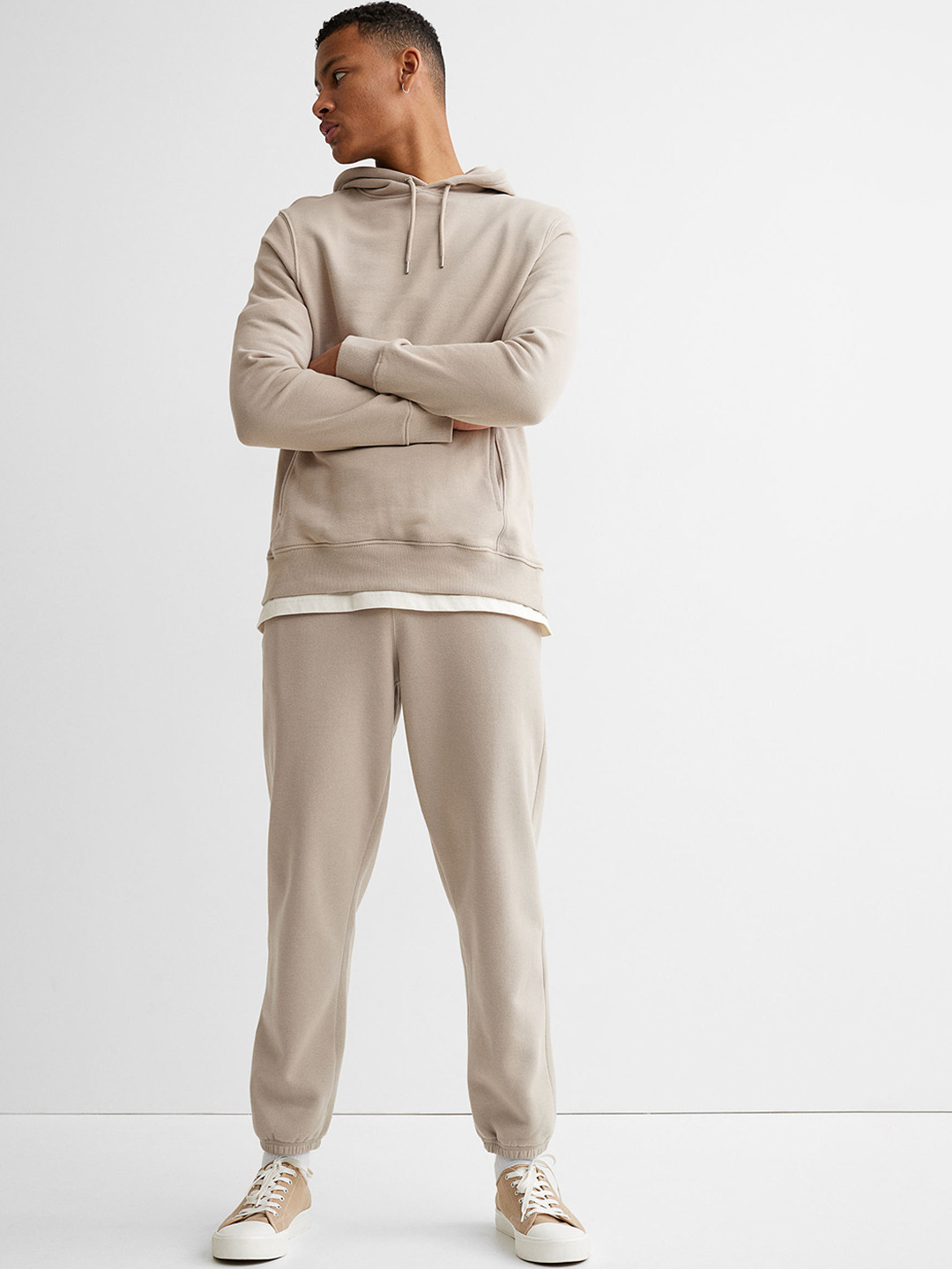 Buy H&M Men Beige Regular Fit Joggers Trousers for Men 15993108 Myntra