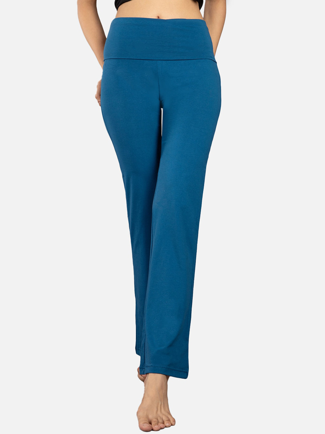 Buy Nite Flite Women Blue Solid Yoga Pants - Track Pants for Women 16038702 | Myntra