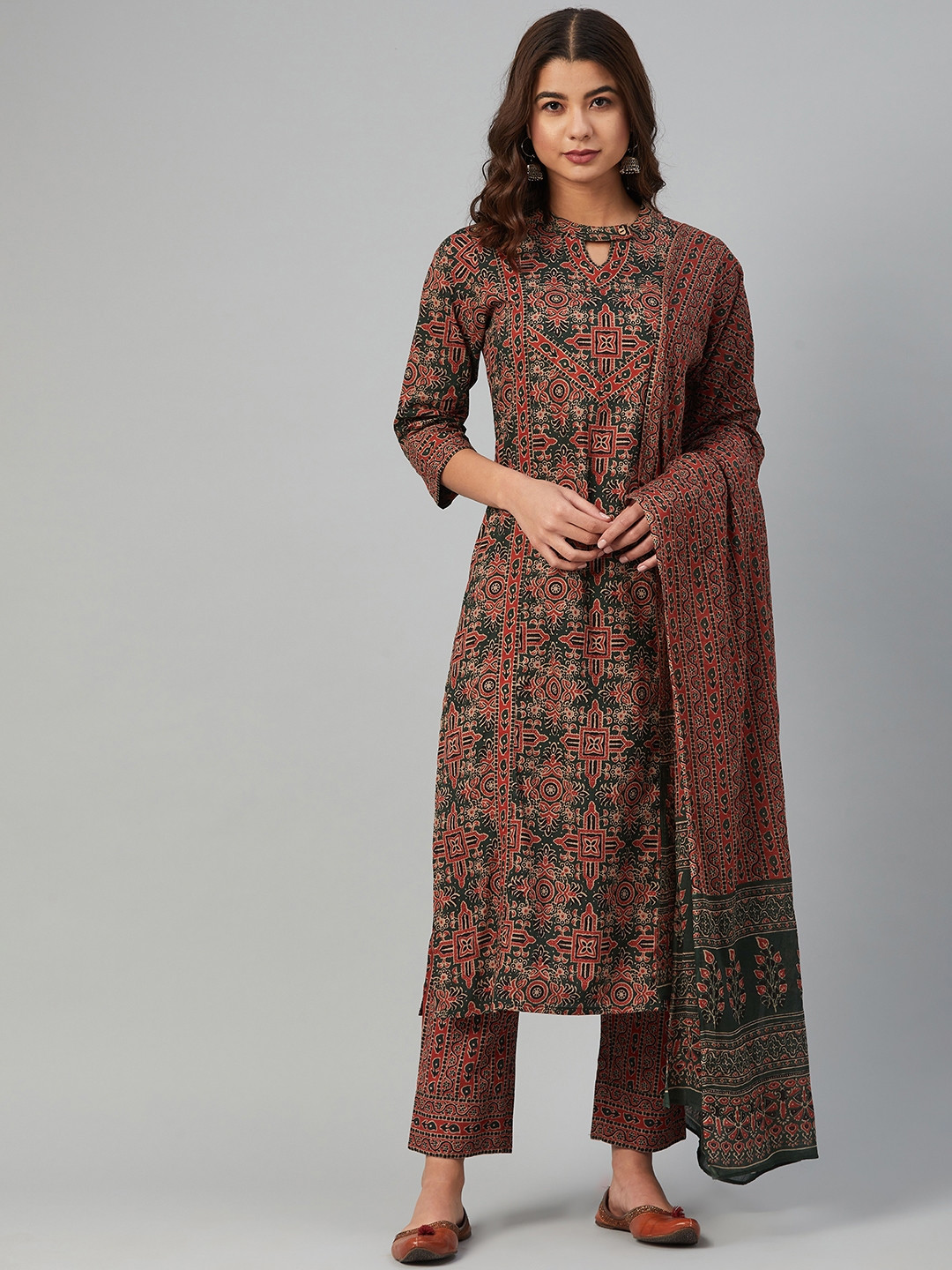 Women  Plus Size Rust Straight Kurta Paired With Tonal Bottom