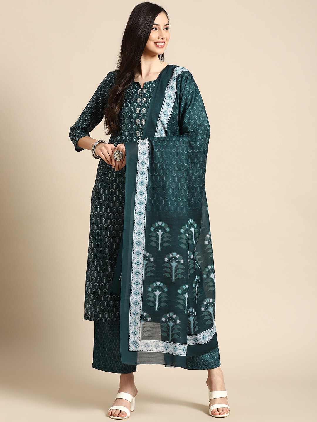 Buy Prakrti Women Green Floral Printed Regular Thread Work Kurta With ...