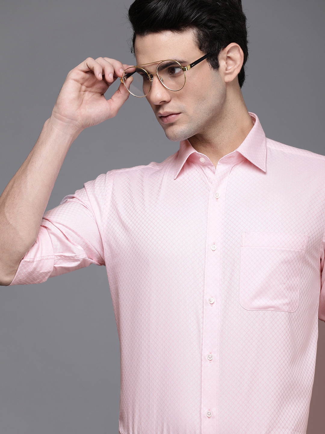 Buy Raymond Men Pink Slim Fit Textured Pure Cotton Formal Shirt 