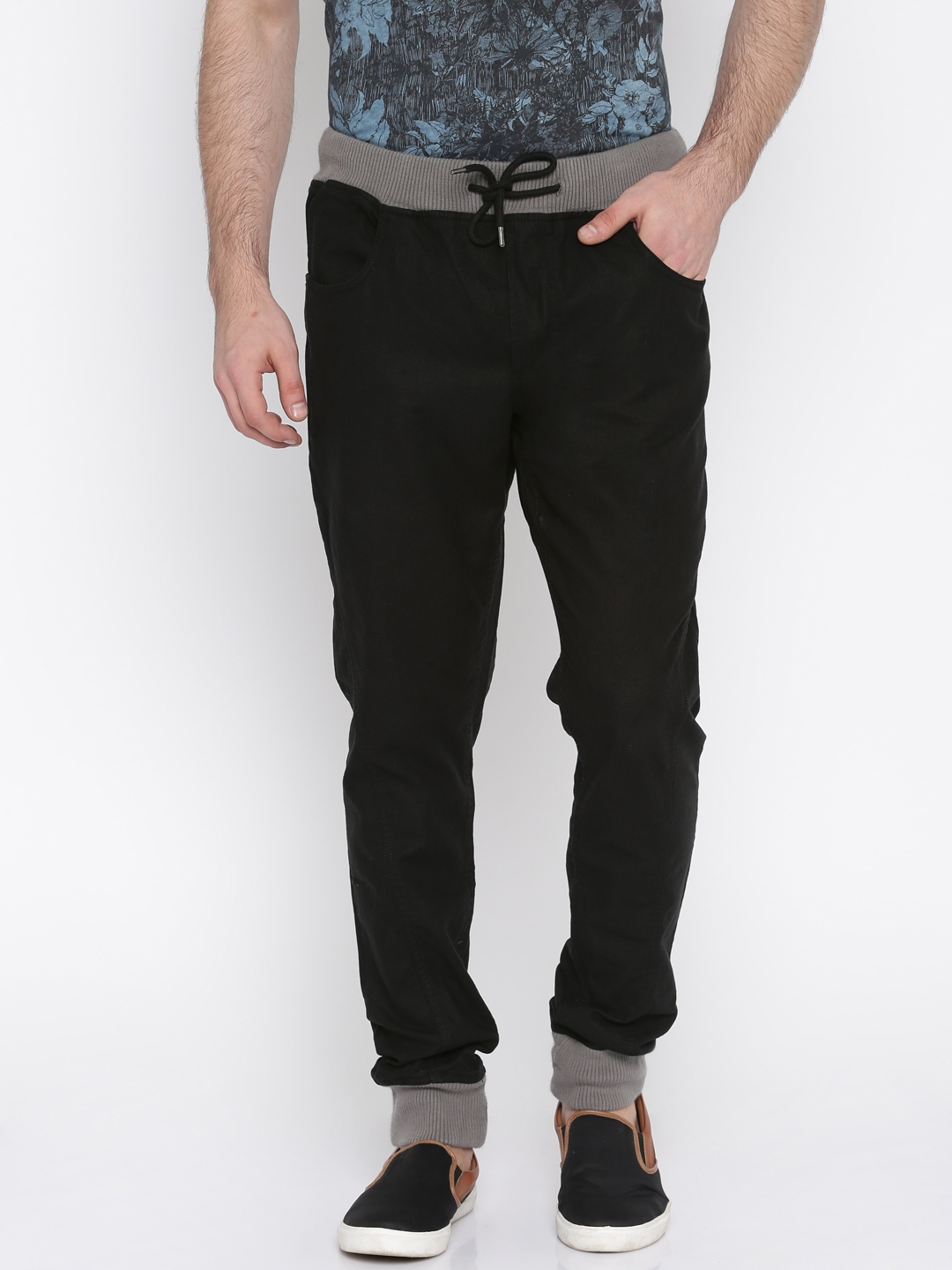 jack and jones black joggers