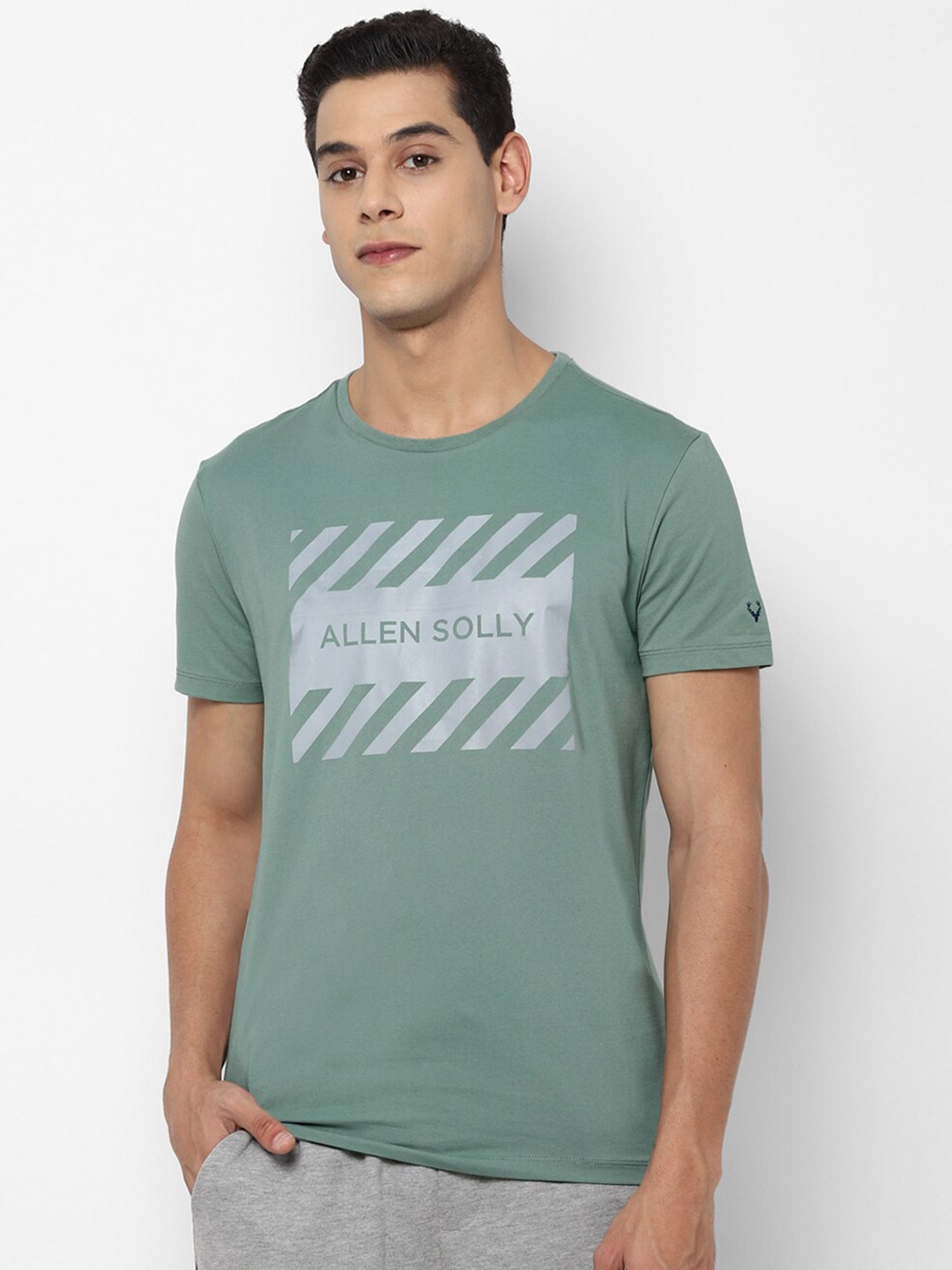 Buy Allen Solly Men Green Typography Printed Pockets T Shirt - Tshirts ...