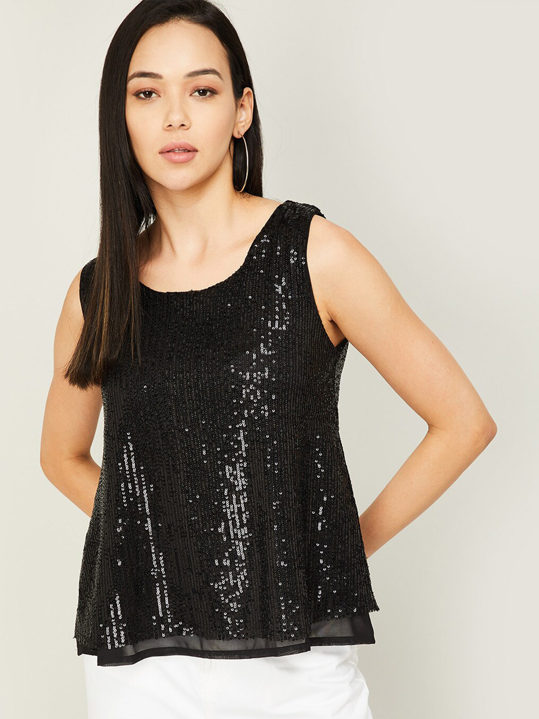 Women'S White Embellished A-Line Top main image 0
