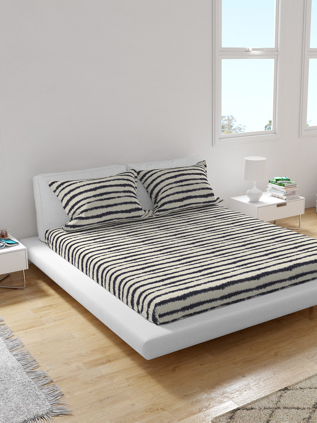 Buy Himeya Black & White Striped 144 TC Sustainable King Bedsheet With 2 Pillow Covers