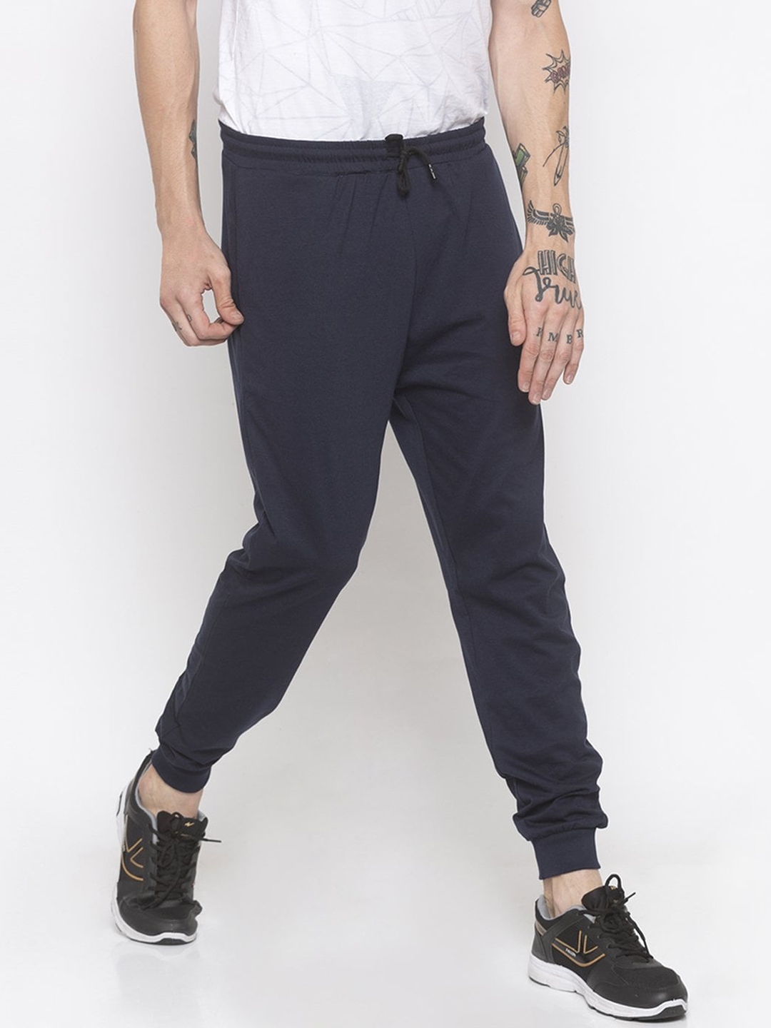 status quo track pants