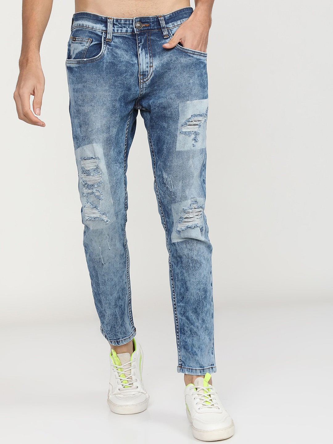 Buy HIGHLANDER Men Blue Tapered Fit Mildly Distressed Heavy Fade Stretchable Jeans Jeans for