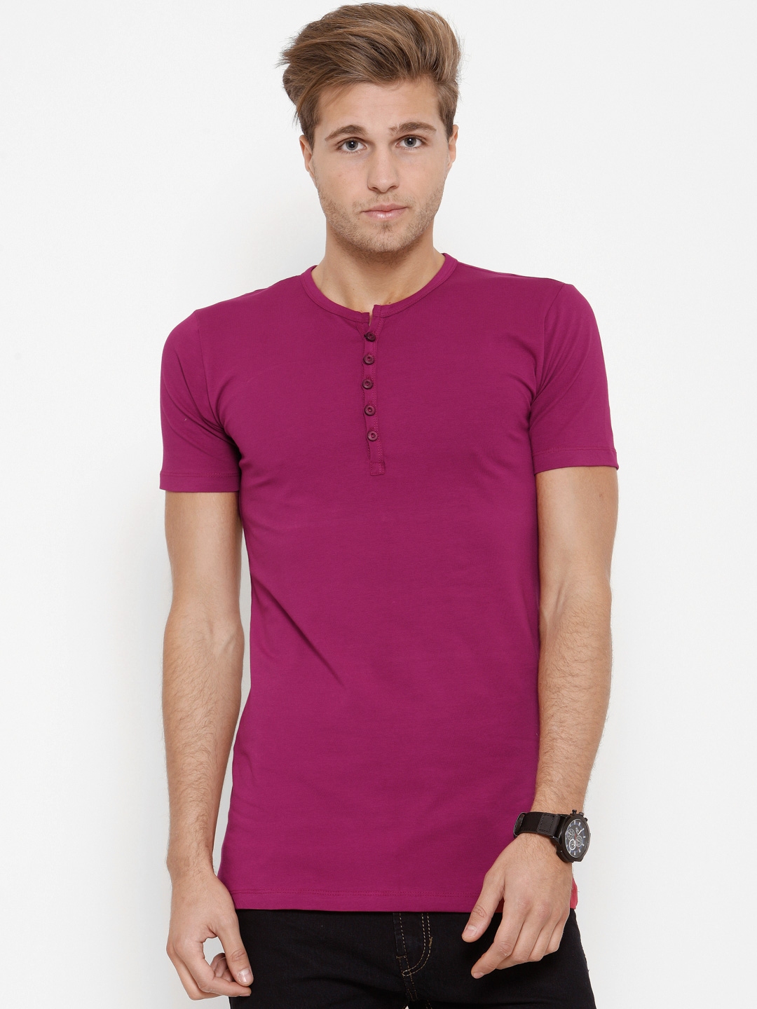 magenta t shirt mens