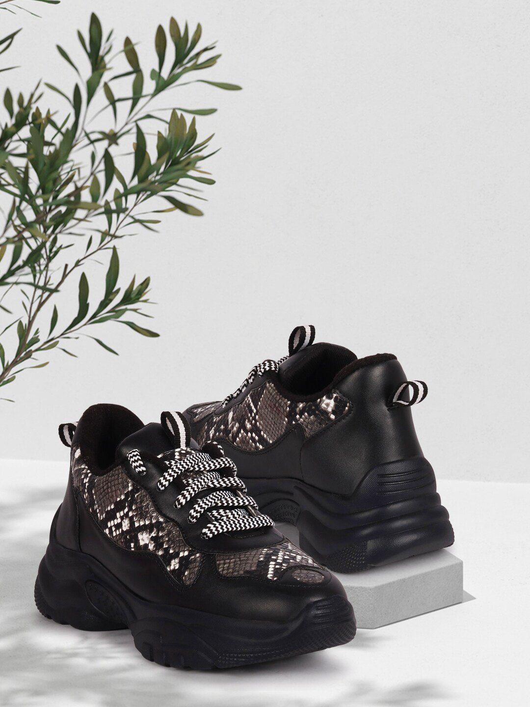 longwalk shoes company