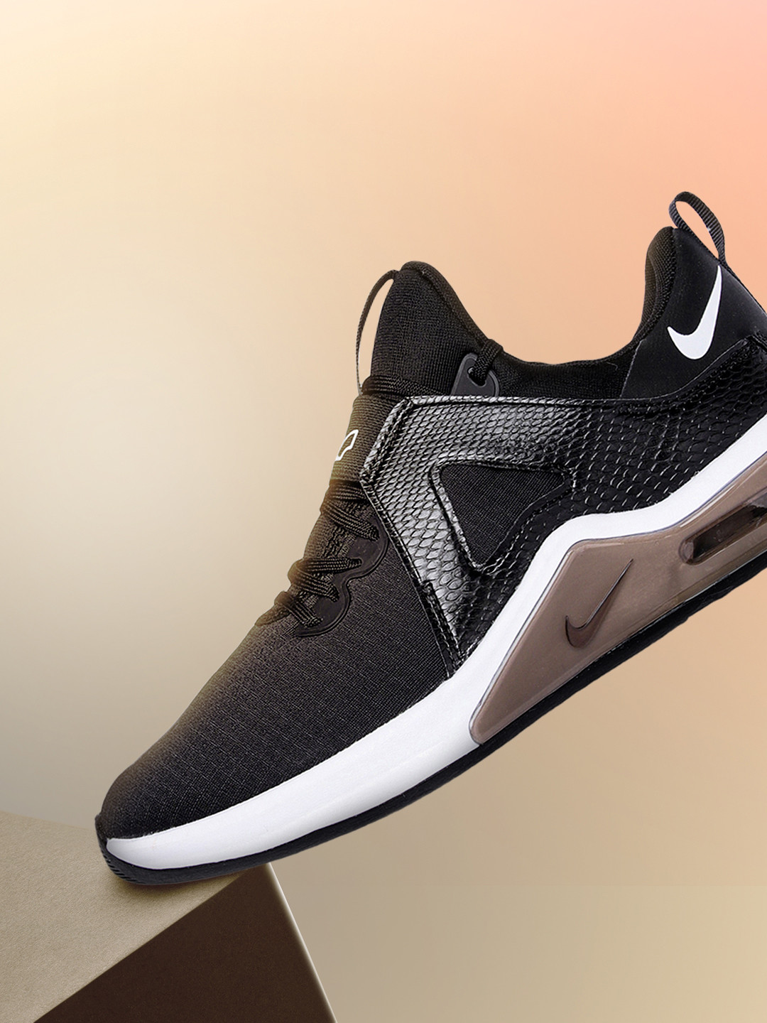 womens air max bella training shoe