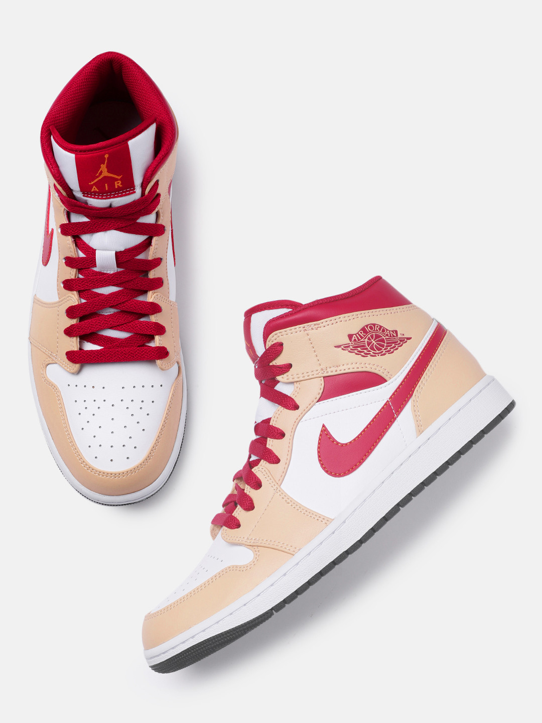 Buy Nike Men White AIR JORDAN 1 MID Leather Basketball Shoes Sports Shoes for Men 16274016