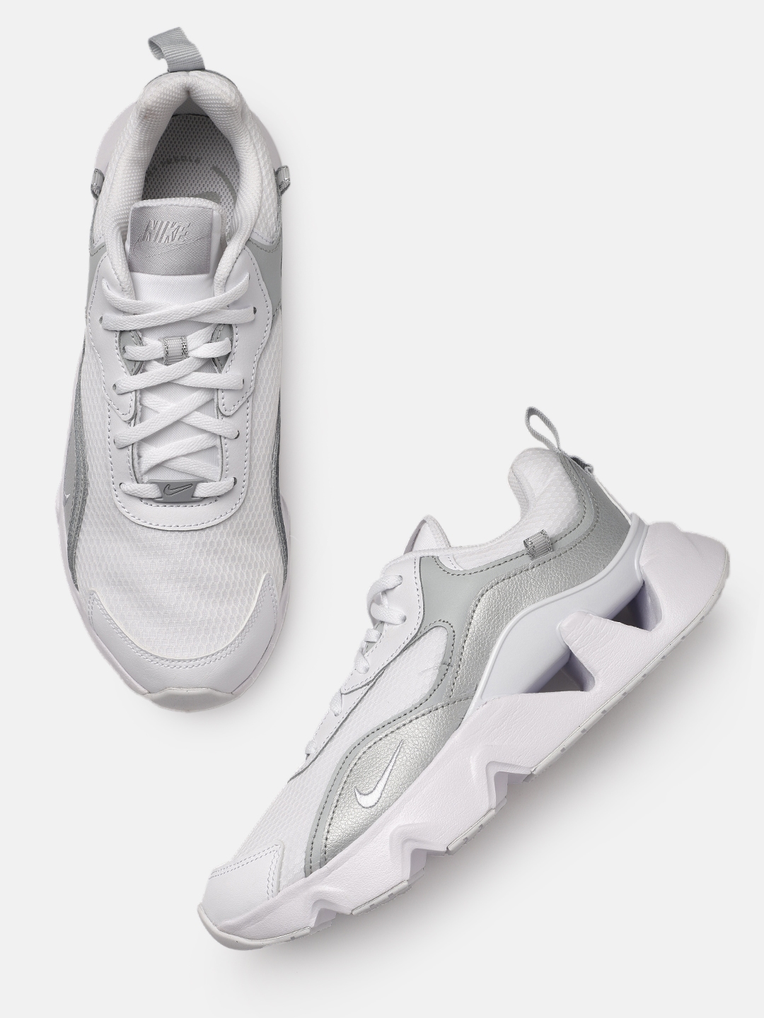 women's nike ryz 365 casual shoes white