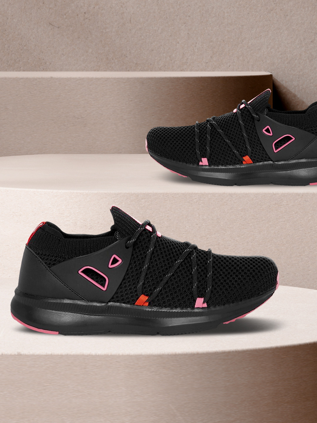 pantaloons shoes for women