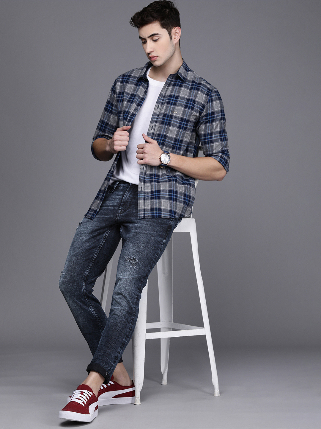 Buy Voi Jeans Men Blue Skinny Fit Mildly Distressed Light Fade