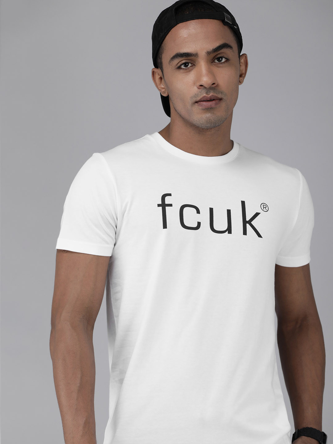 Buy French Connection Men White & Black Printed Slim Fit T Shirt