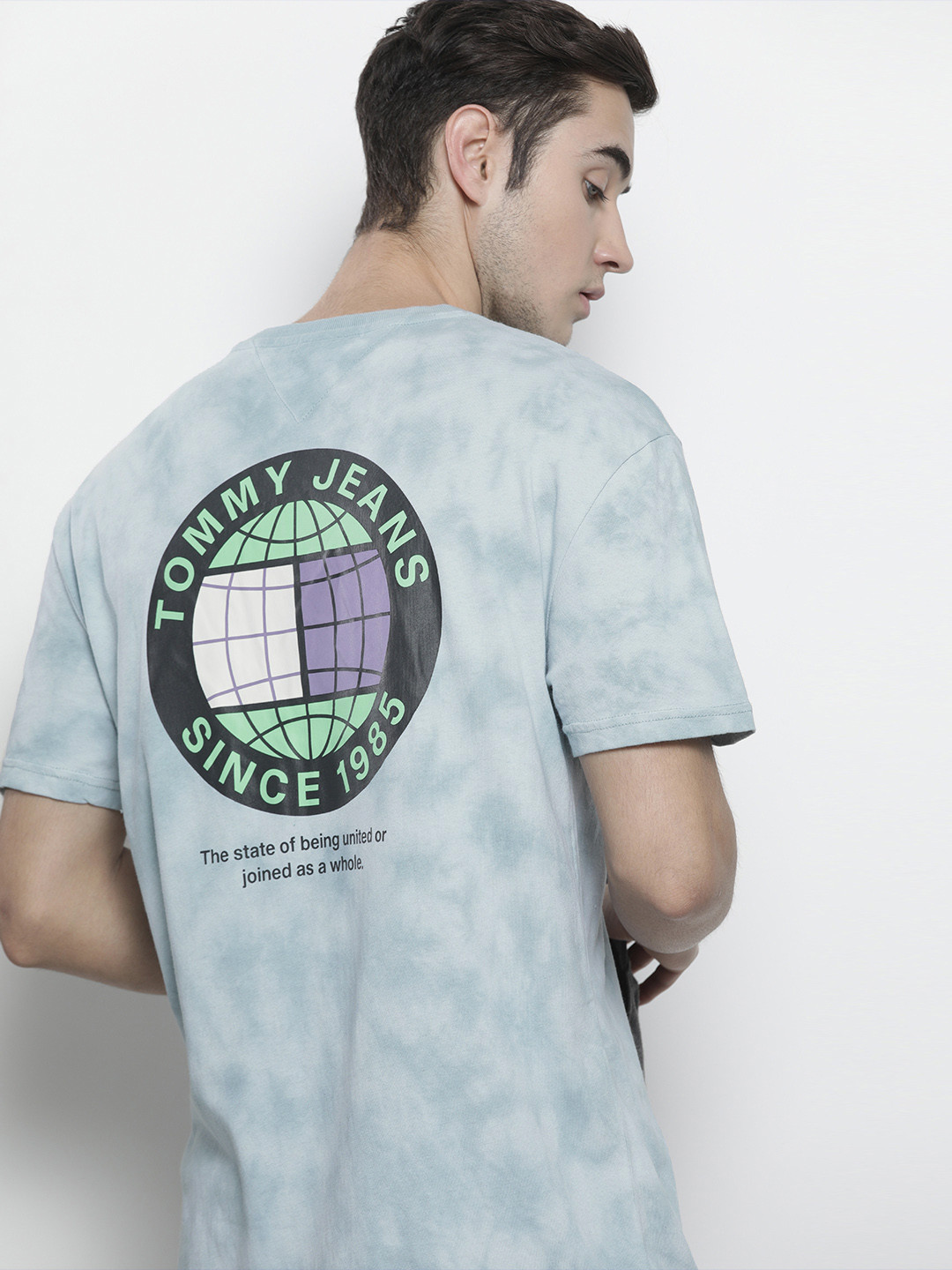 Buy Tommy Hilfiger Men Blue & Grey Tie And Dye Drop Shoulder Sleeves