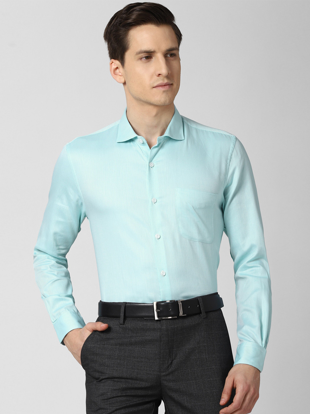 Buy Peter England Elite Men Blue Slim Fit Formal Shirt - Shirts for Men ...