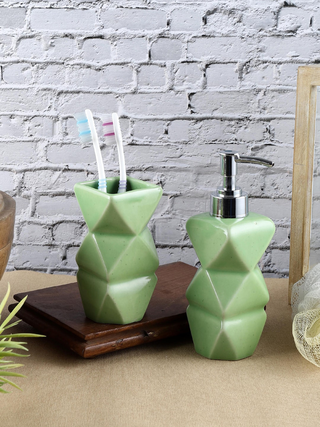 Buy VarEesha Green Set Of 2 Diamond Textured Ceramic Bathroom