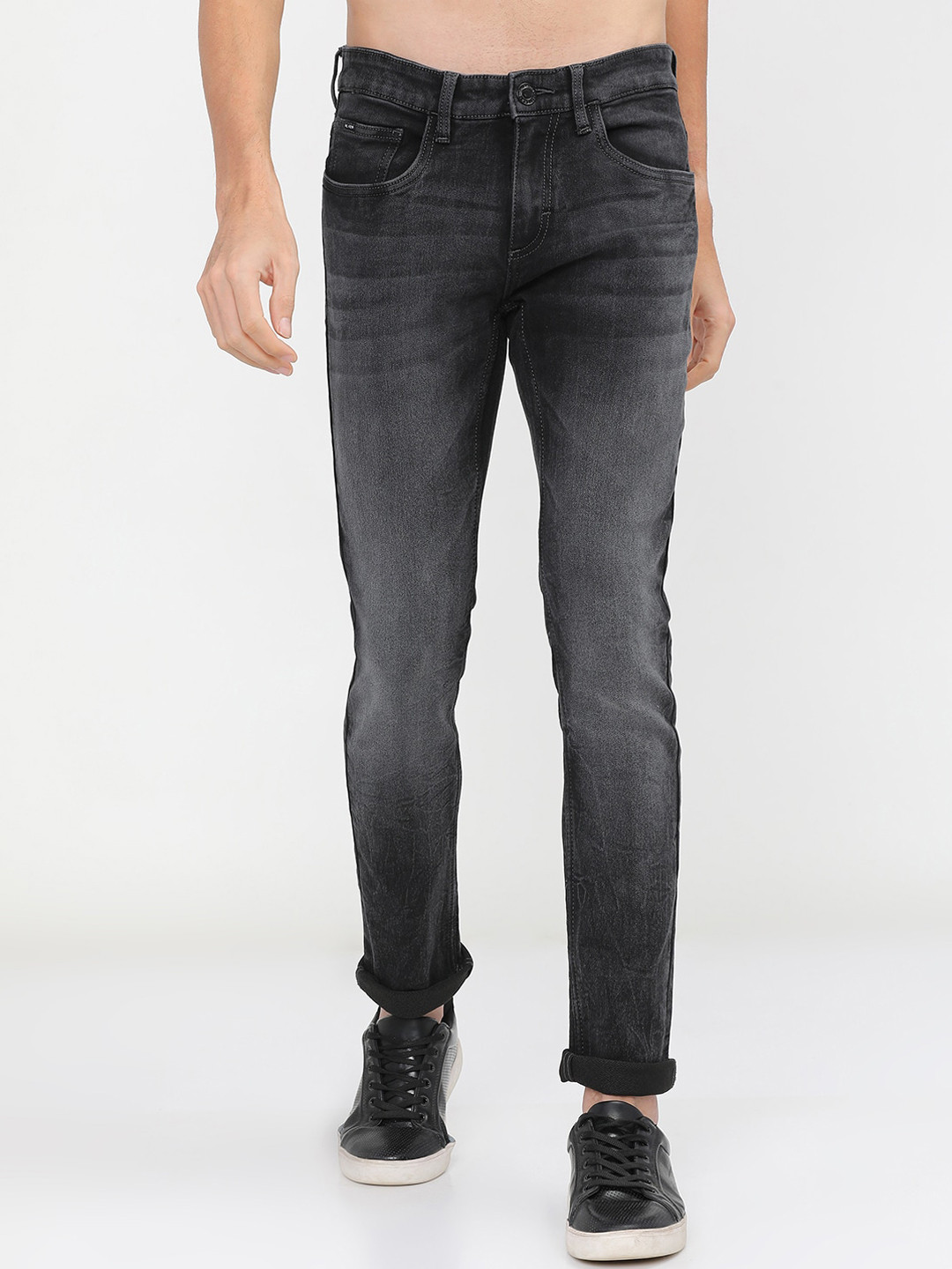 Buy HIGHLANDER Men Charcoal Tapered Fit Heavy Fade Stretchable Jeans