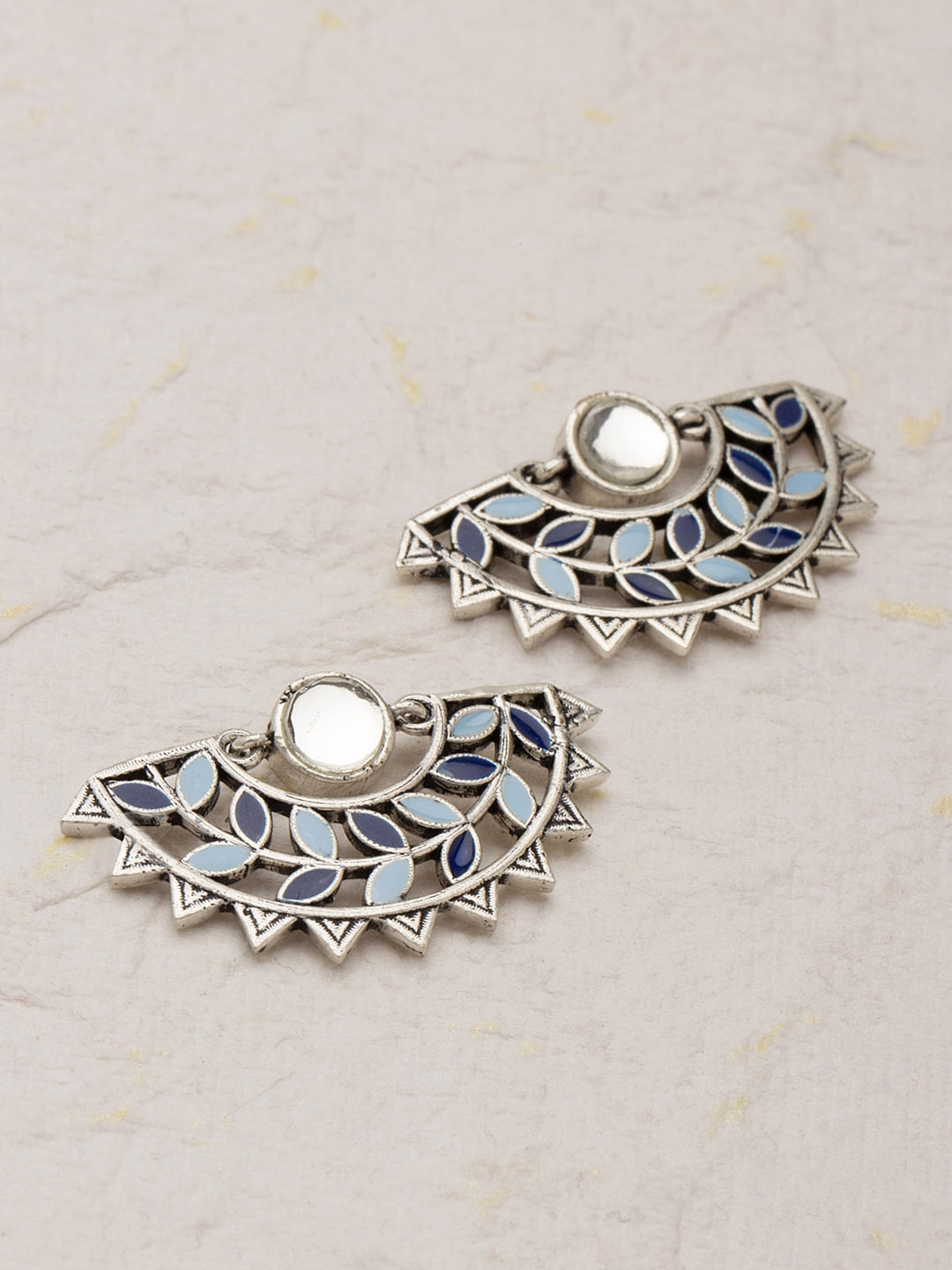 studio voylla earrings