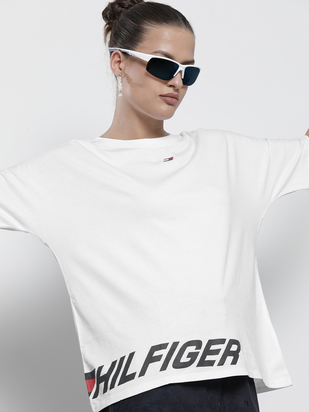 Buy Tommy Hilfiger Women White Brand Logo Pure Cotton T Shirt Tshirts