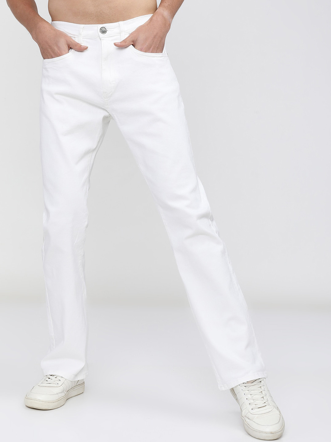 Buy HIGHLANDER Men White Bootcut Low Distress Stretchable Jeans Jeans