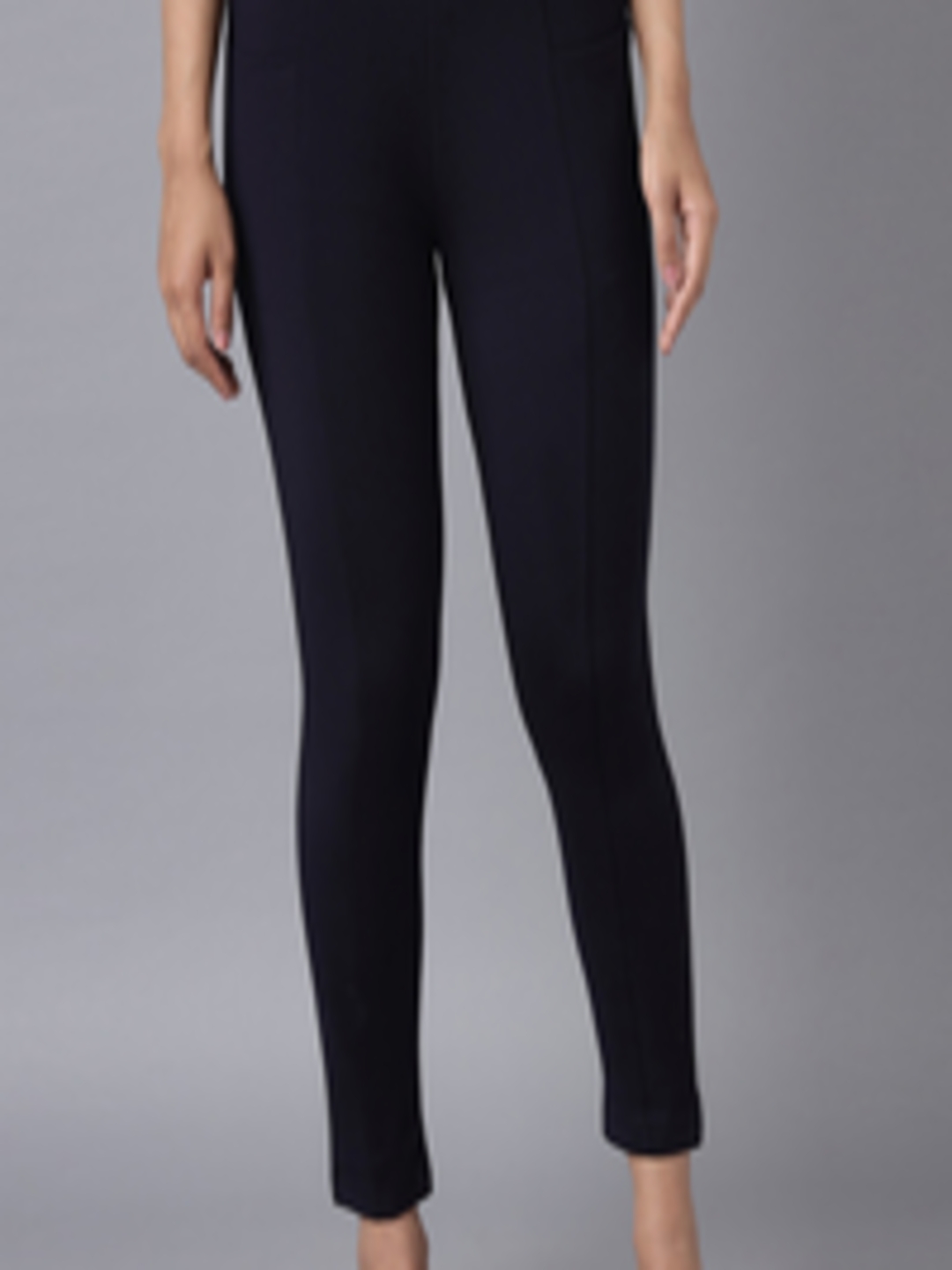 Buy Elleven Women Navy Blue Solid Straight Yoga Tights - Tights for ...