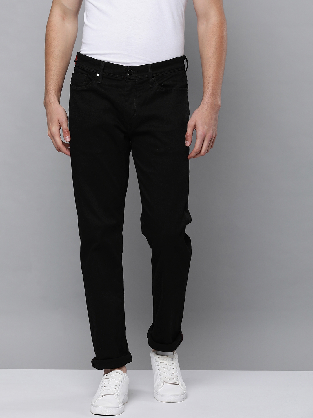 lacoste slim cuffed fleece track pants