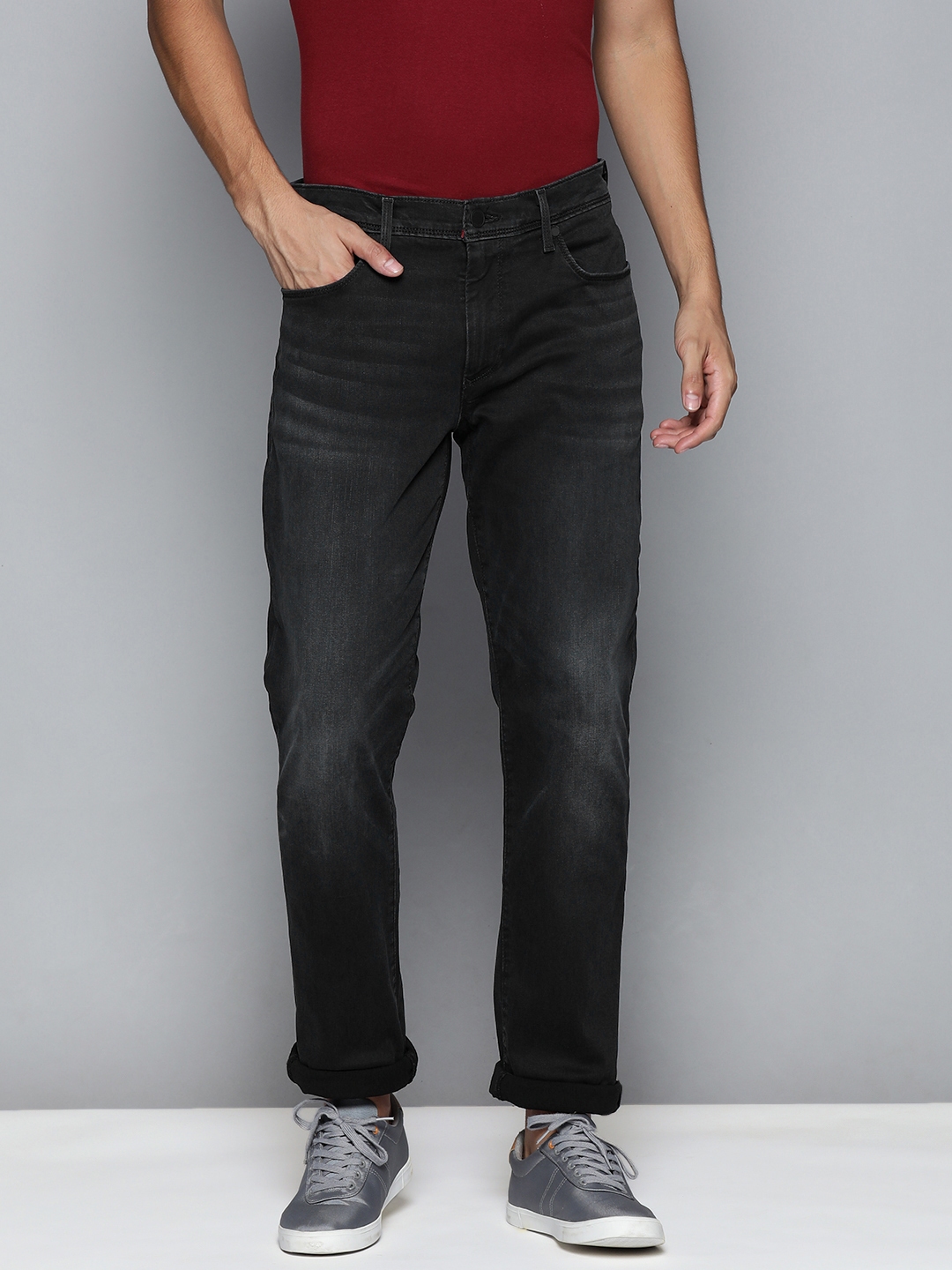 Buy Levis Men Black Slim Fit Mid Rise Light Fade Stretchable Jeans