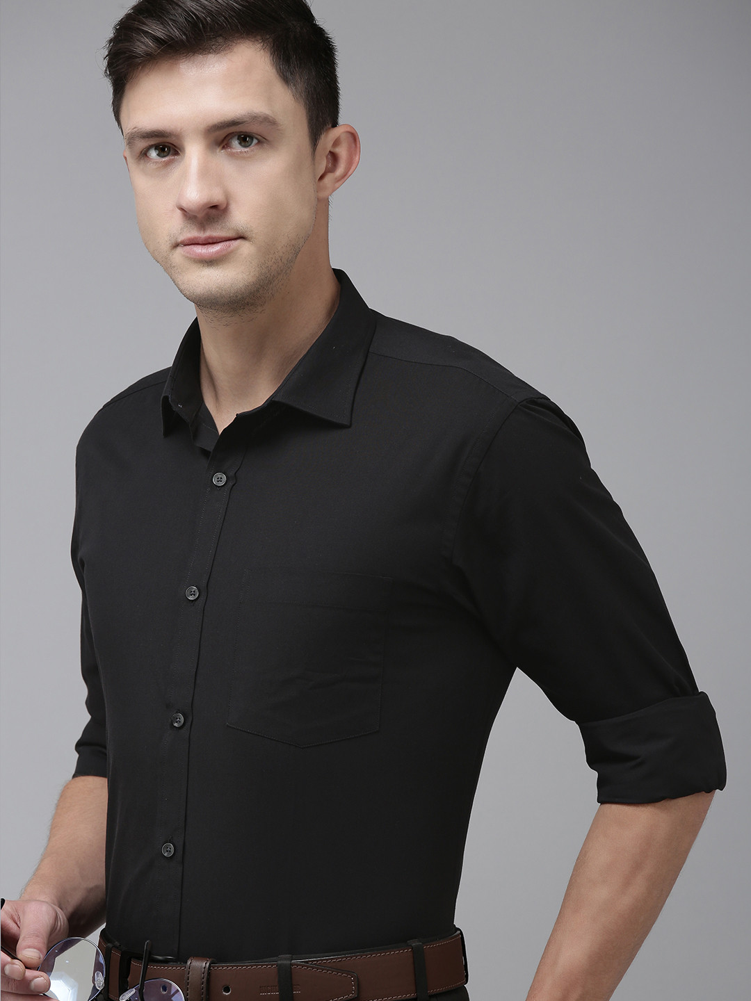 Buy Park Avenue Men Black Slim Fit Solid Pure Cotton Formal Shirt ...