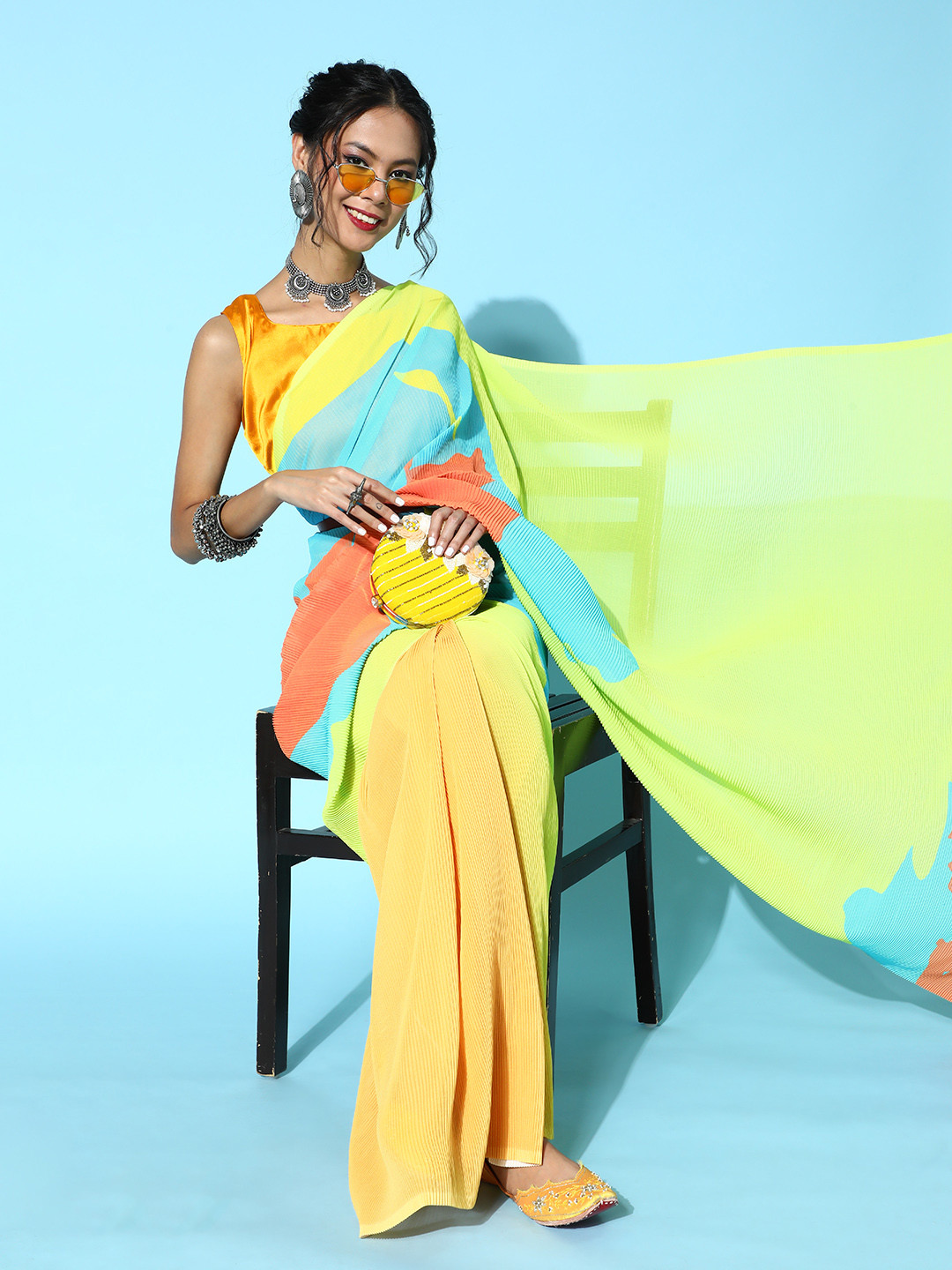 Buy Saree Mall Abstract Saree - Sarees for Women 16747792 | Myntra