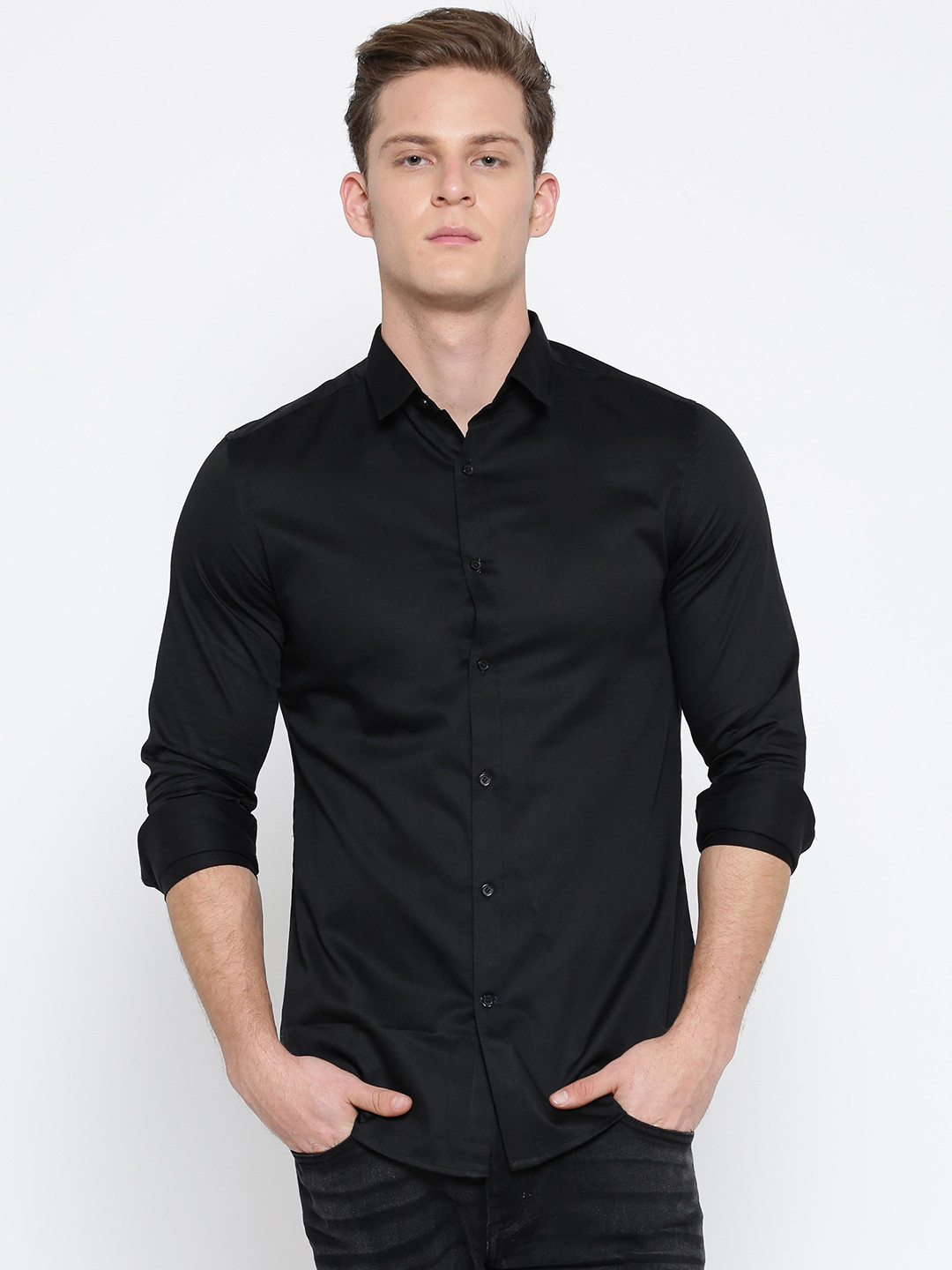 Buy MR BUTTON Men Black Structured Fit Applique Detail Casual Shirt