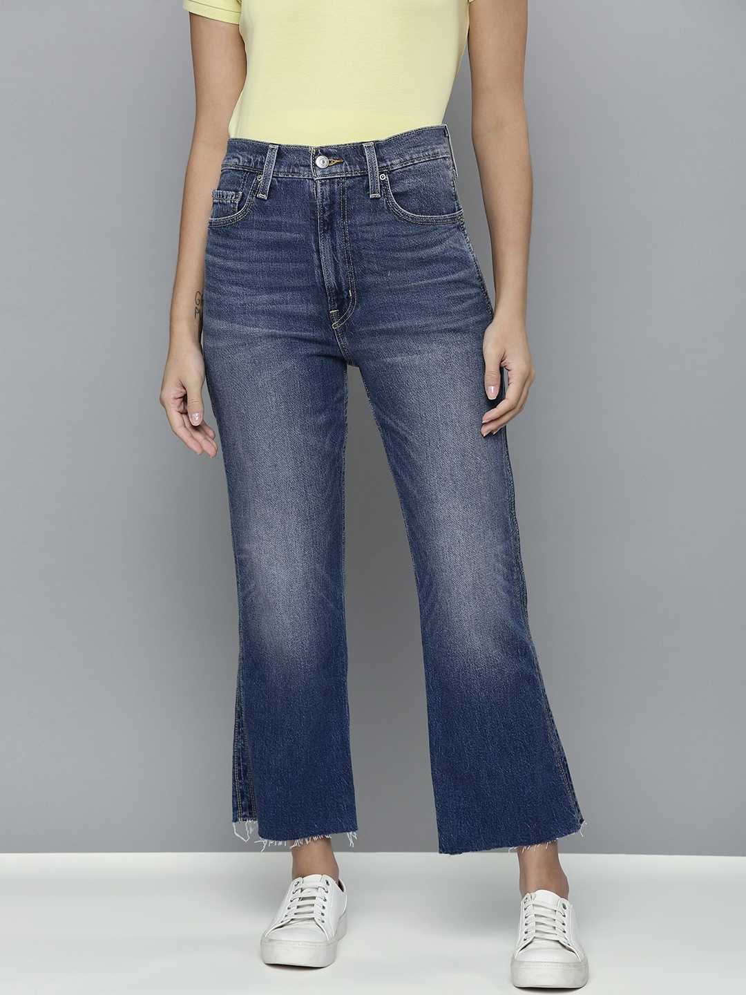 levis stretchable jeans