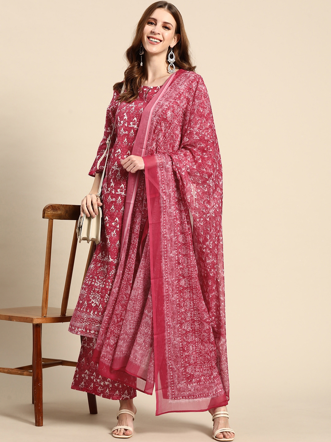 Buy Sangria Women Pink & White Floral Printed Pure Cotton Kurta With ...
