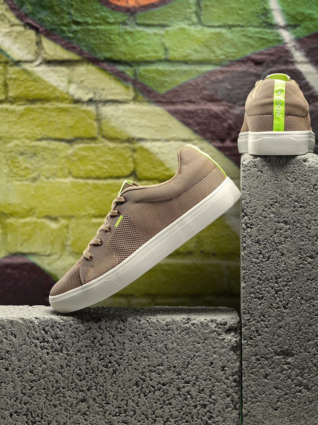 wrogn beige sneakers