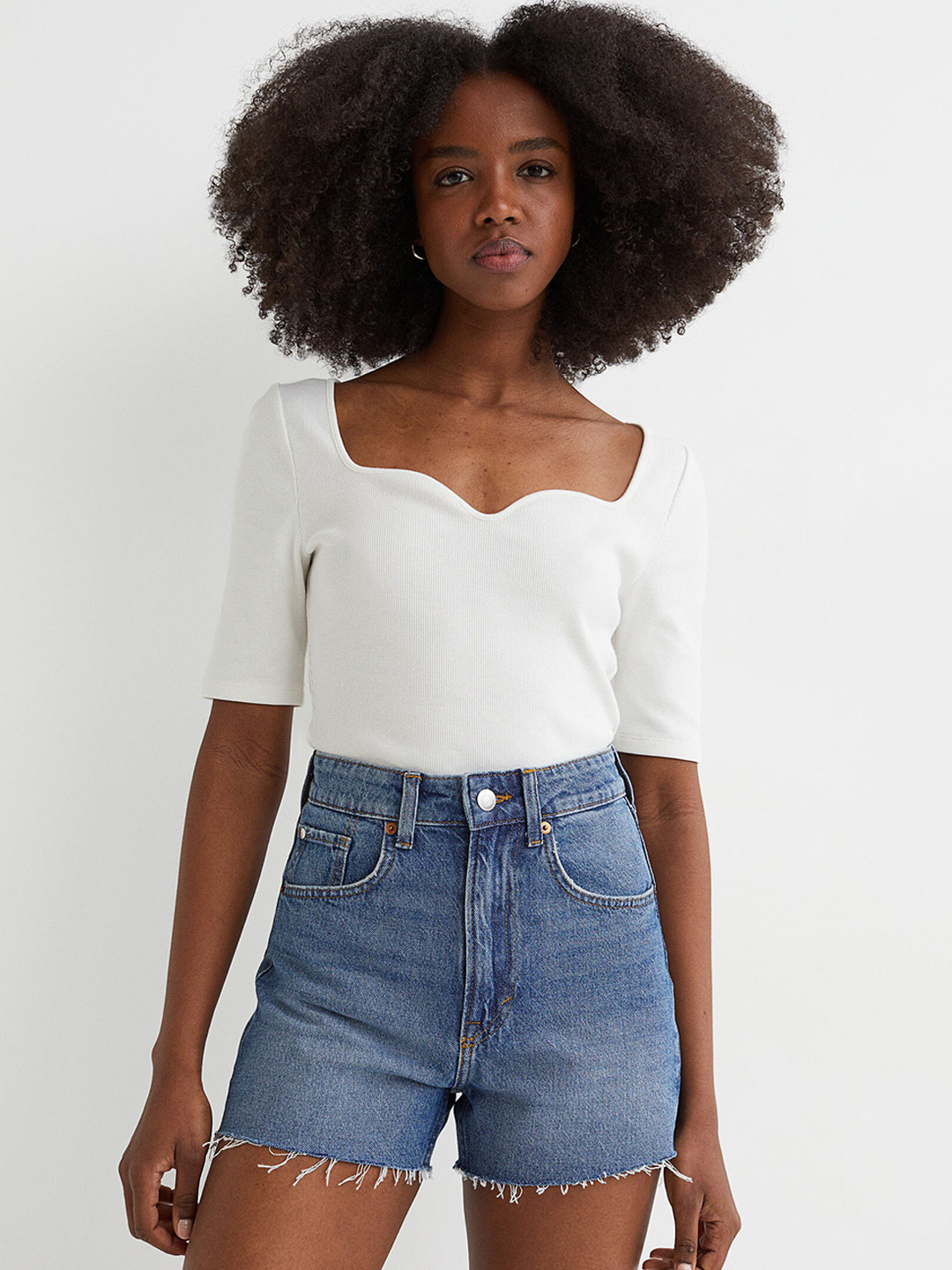 Buy H&M Women Blue Denim Shorts Shorts for Women 16903296 Myntra