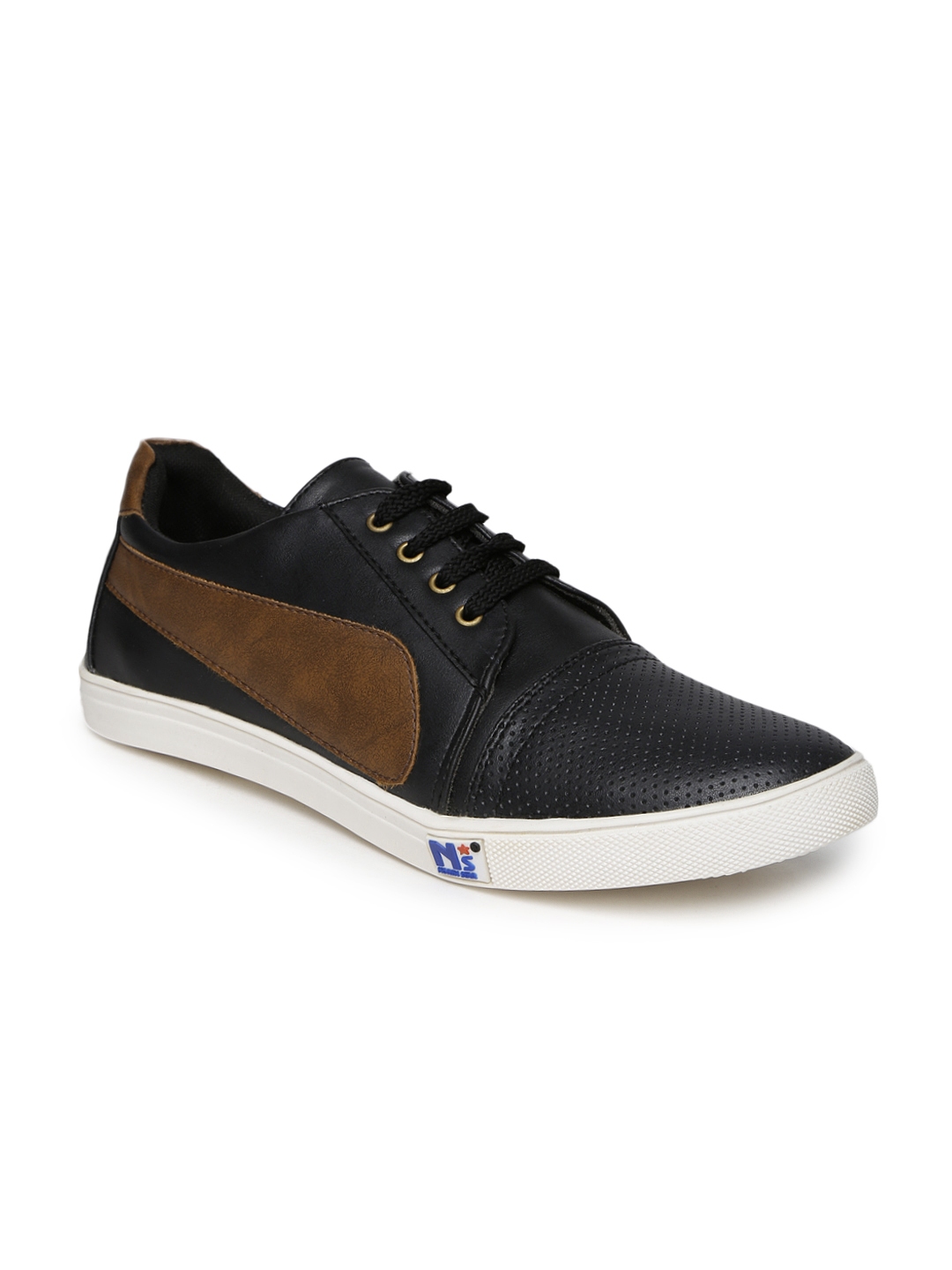 north star black sneakers